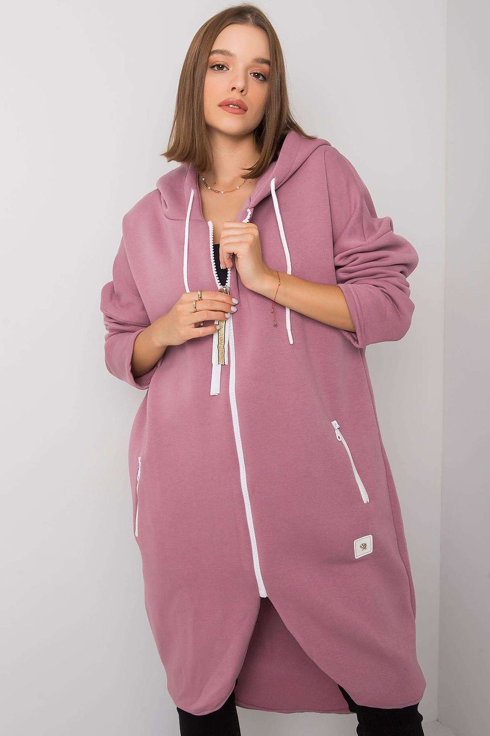Sweatshirt model 171051 Relevance