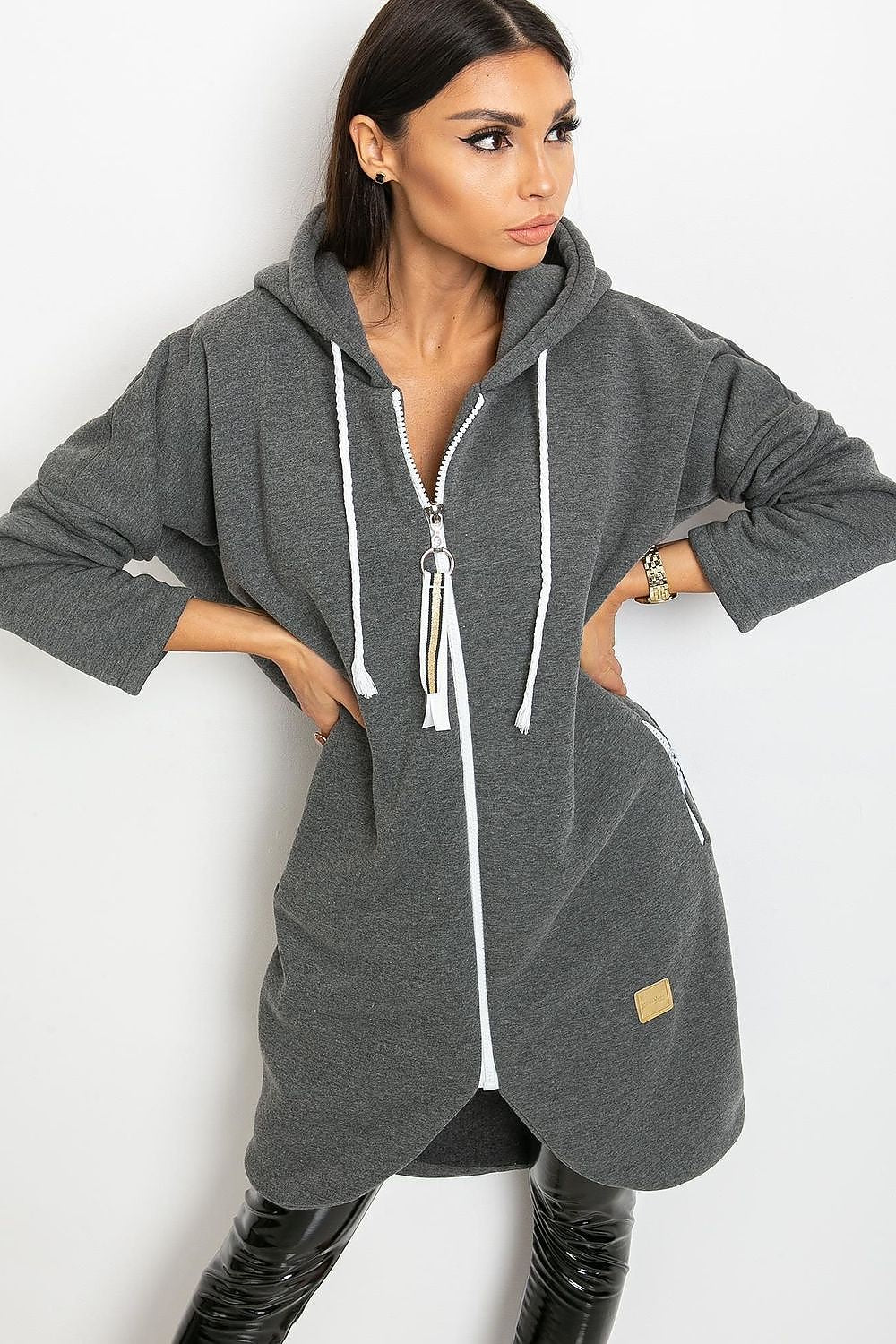 Sweatshirt model 171051 Relevance