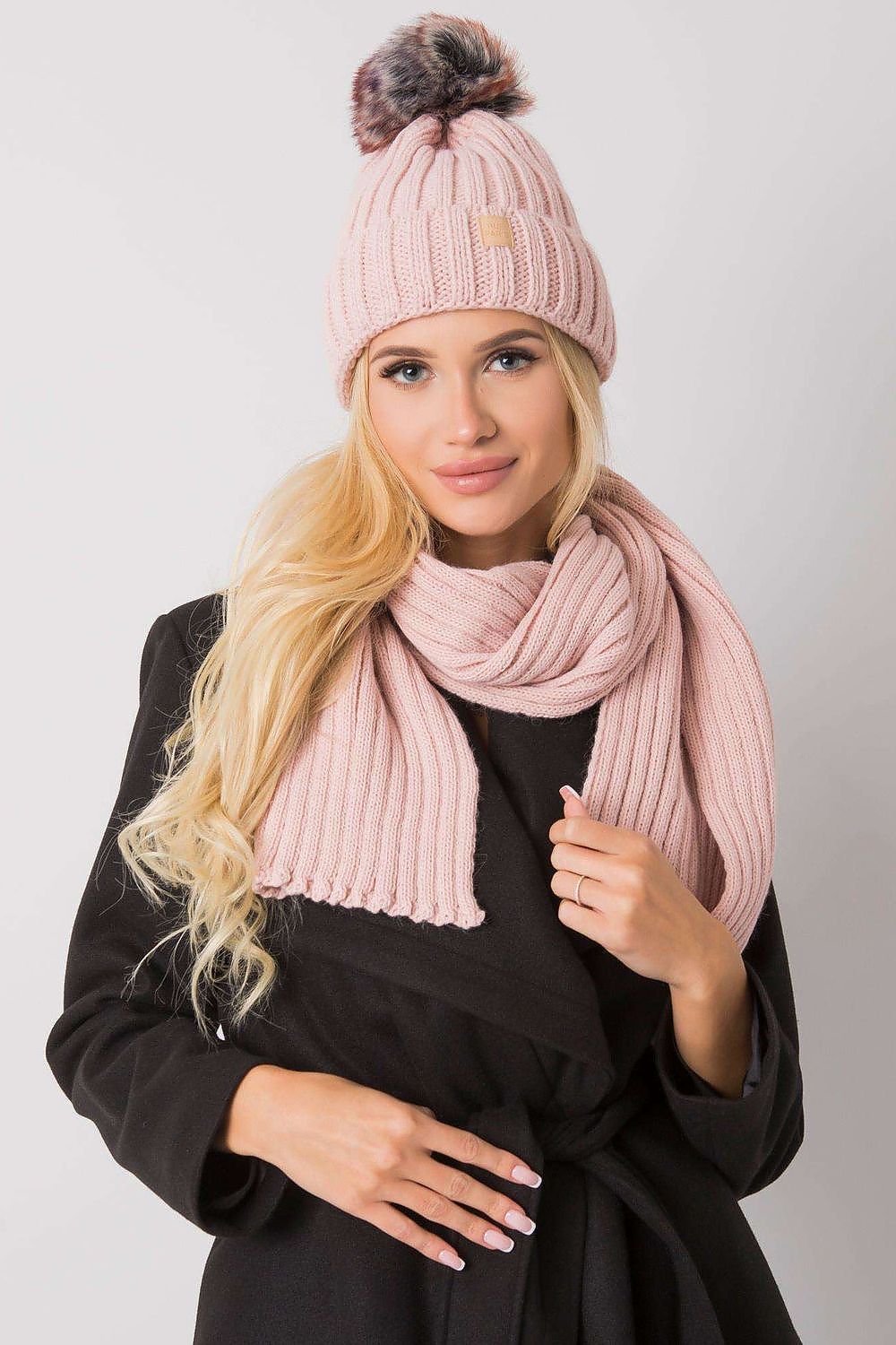 L`ensemble model 171797 Rue Paris