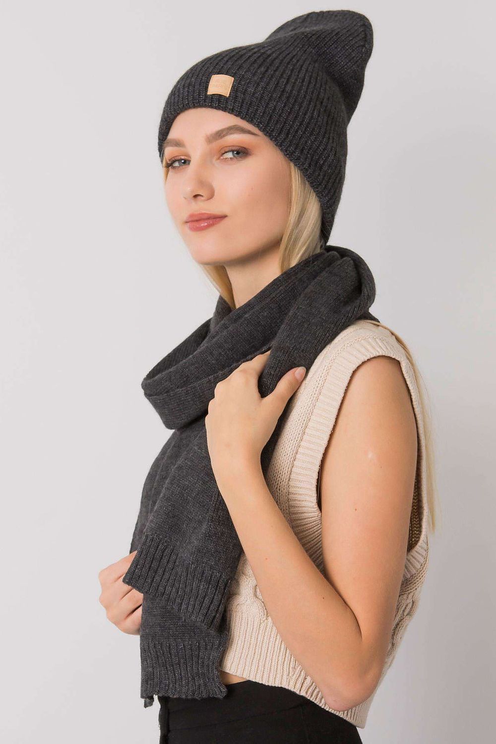 L`ensemble model 171813 Rue Paris