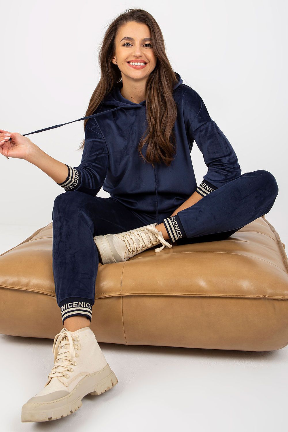 L`ensemble model 172688 Relevance