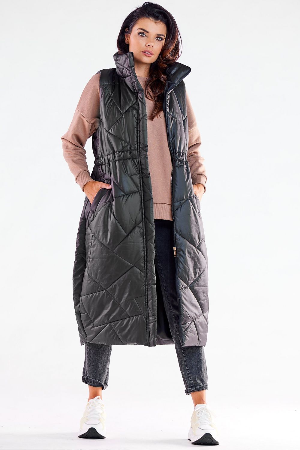 Gilet model 173868 awama