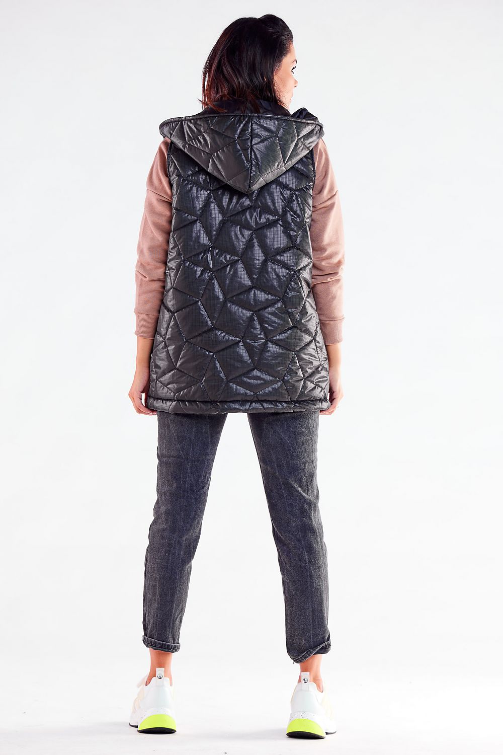 Gilet model 173884 awama
