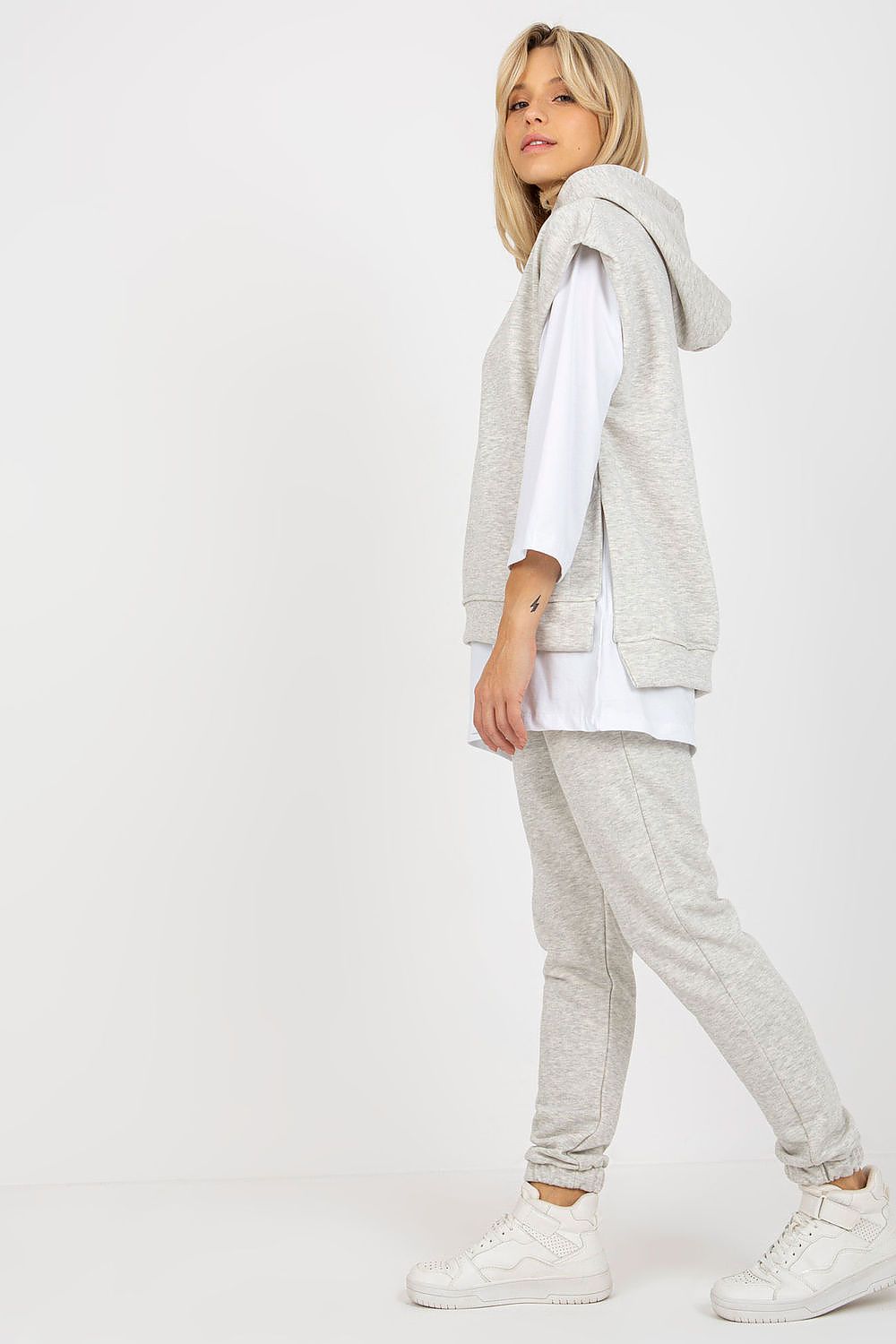 L`ensemble model 174620 Ex Moda