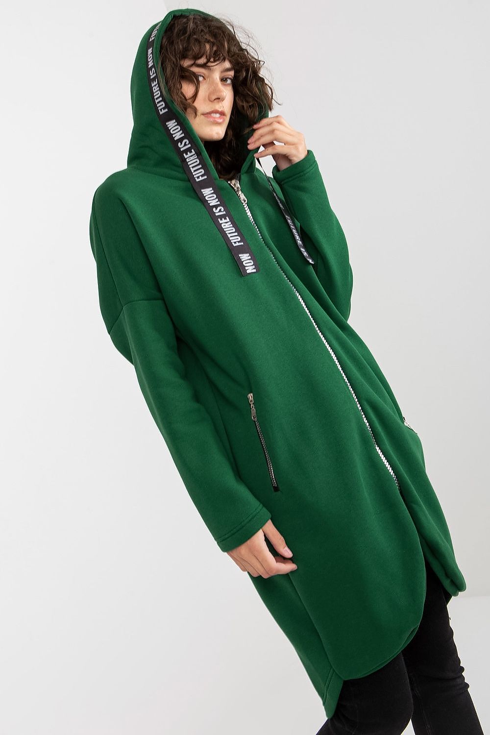 Sweatshirt model 174826 Relevance