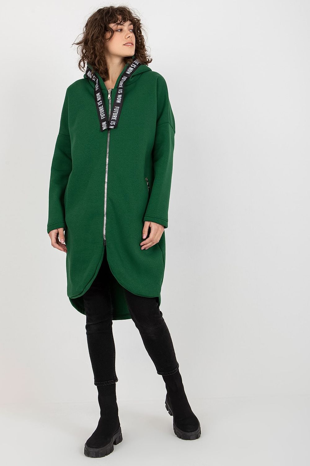 Sweatshirt model 174826 Relevance