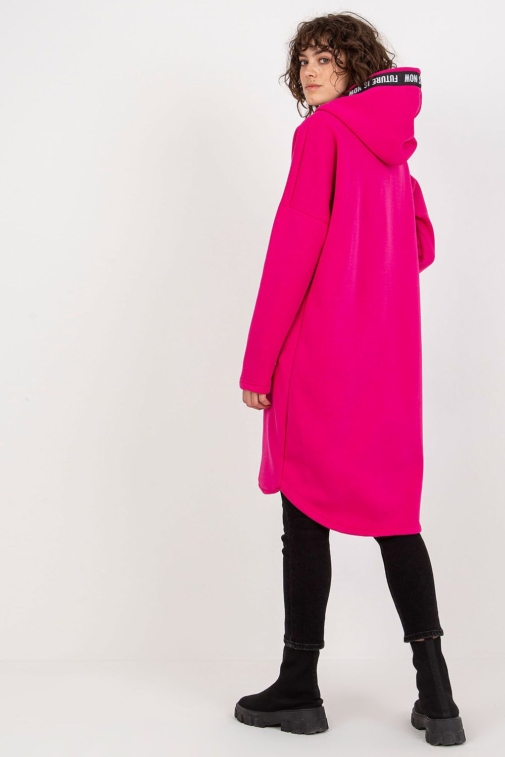 Sweatshirt model 174826 Relevance
