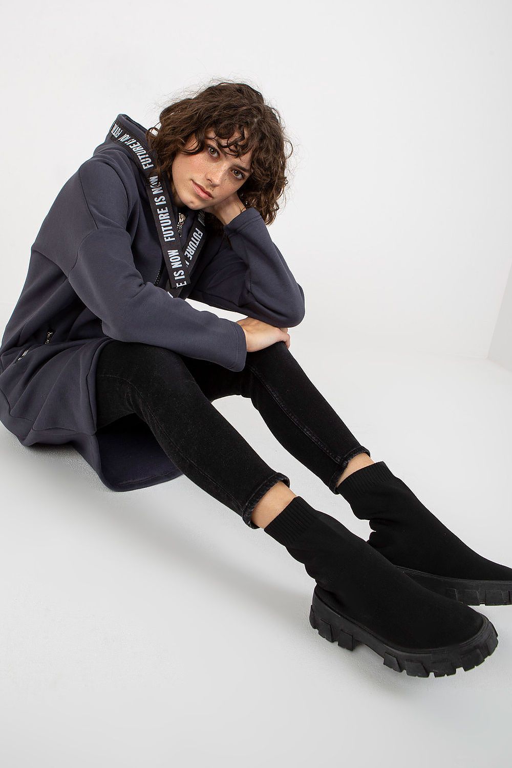 Sweatshirt model 174826 Relevance