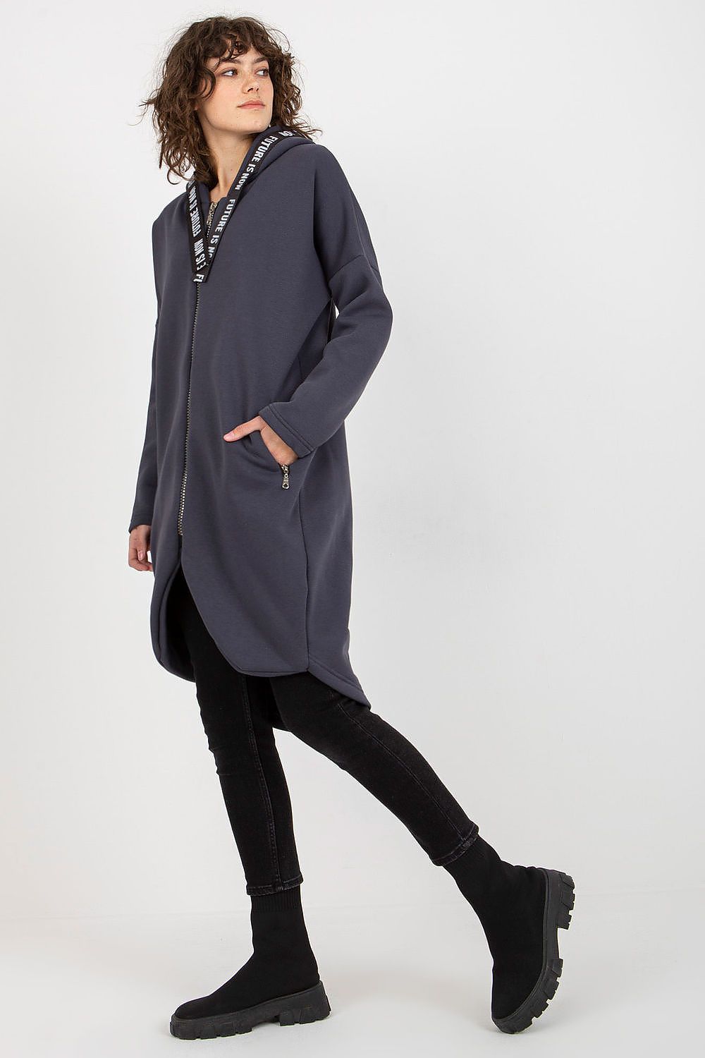 Sweatshirt model 174826 Relevance