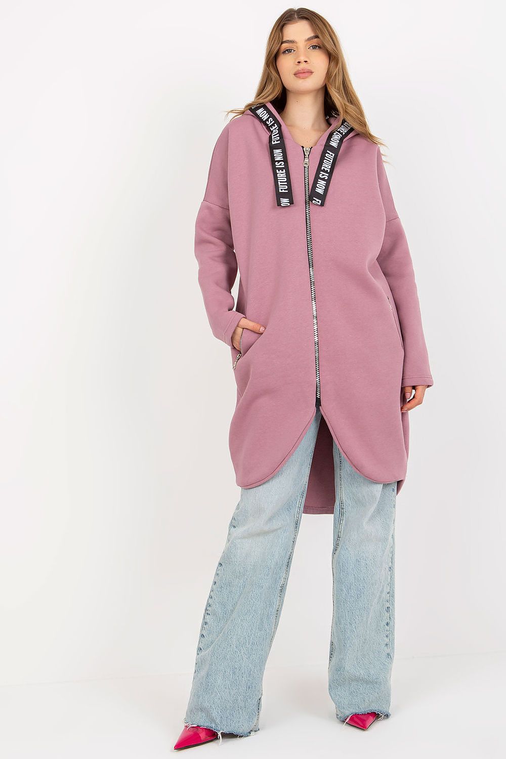 Sweatshirt model 174826 Relevance
