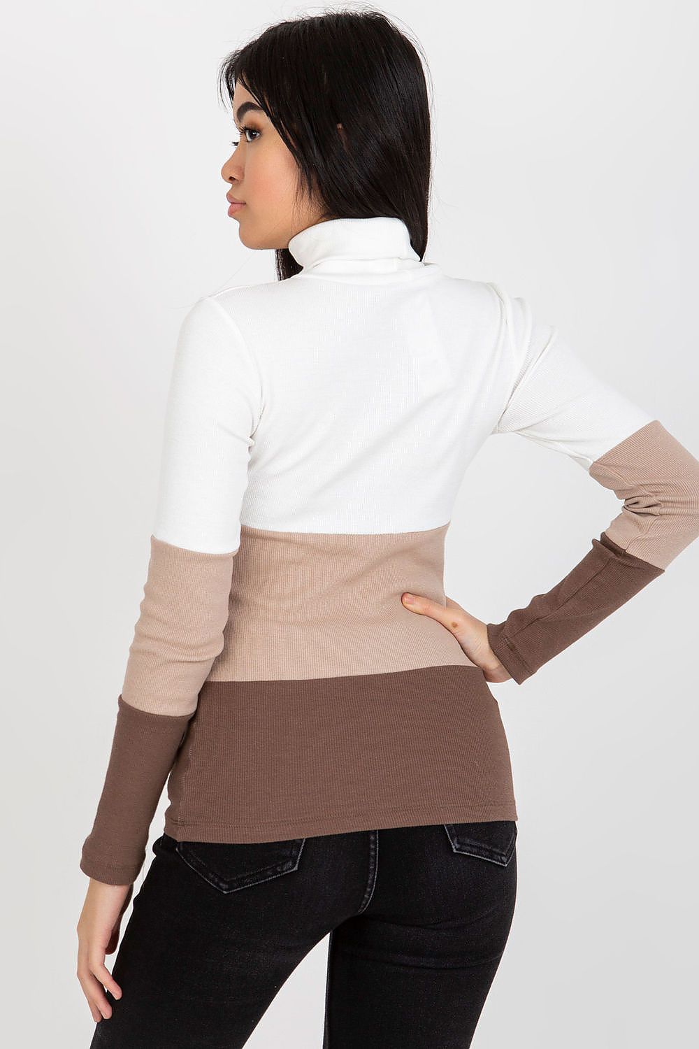 Col roulé model 175119 Rue Paris