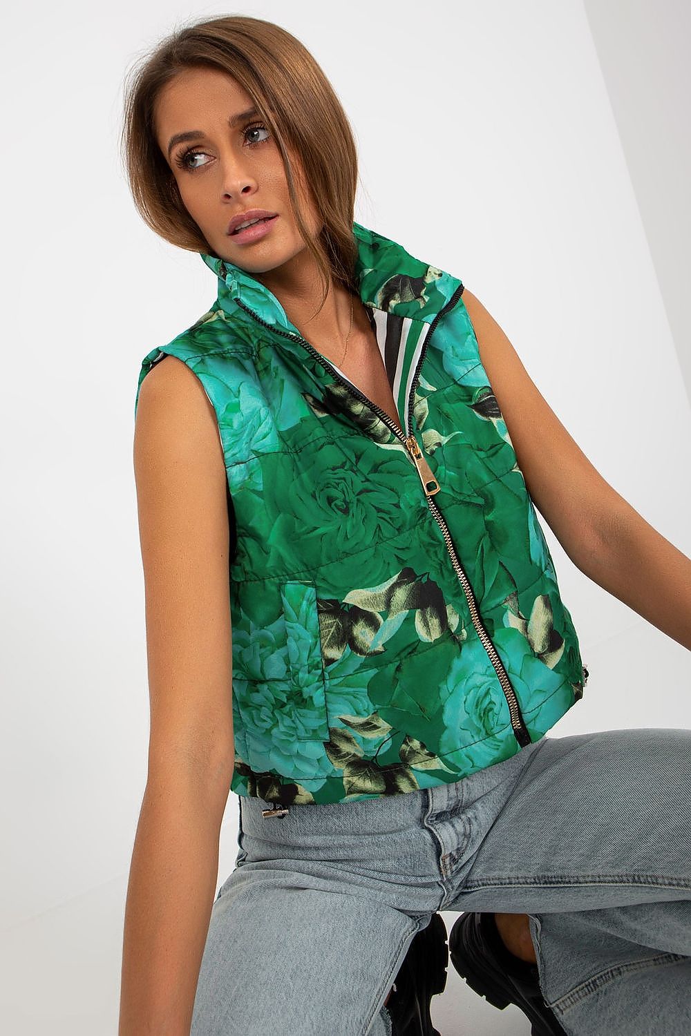 Gilet model 175166 Relevance
