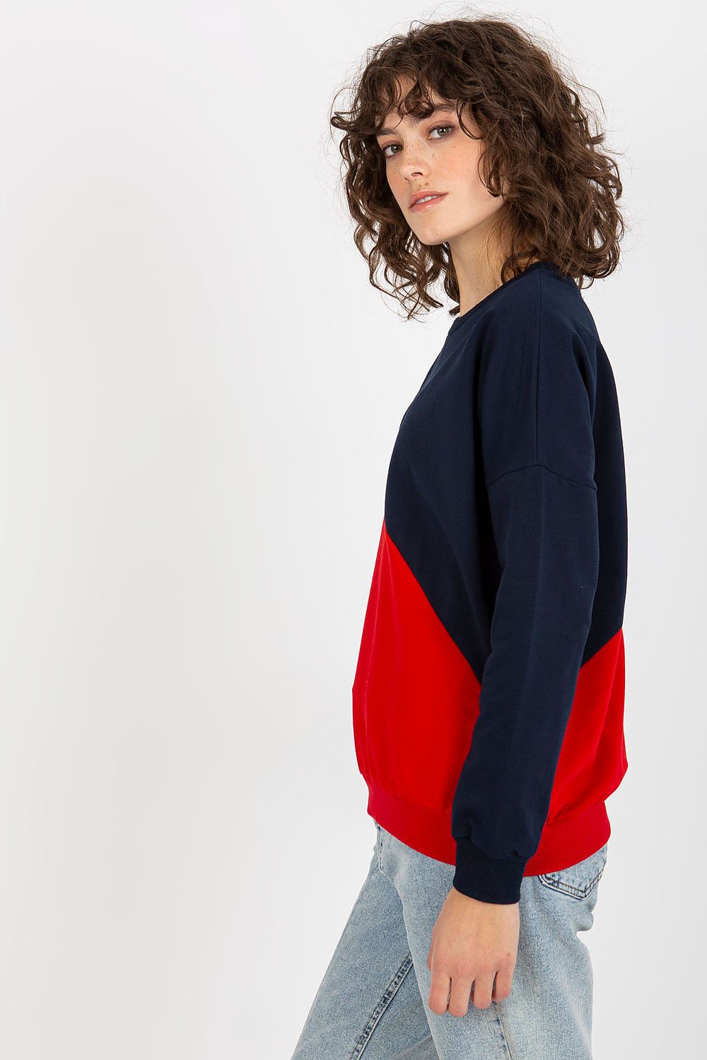 Sweatshirt model 175191 Relevance