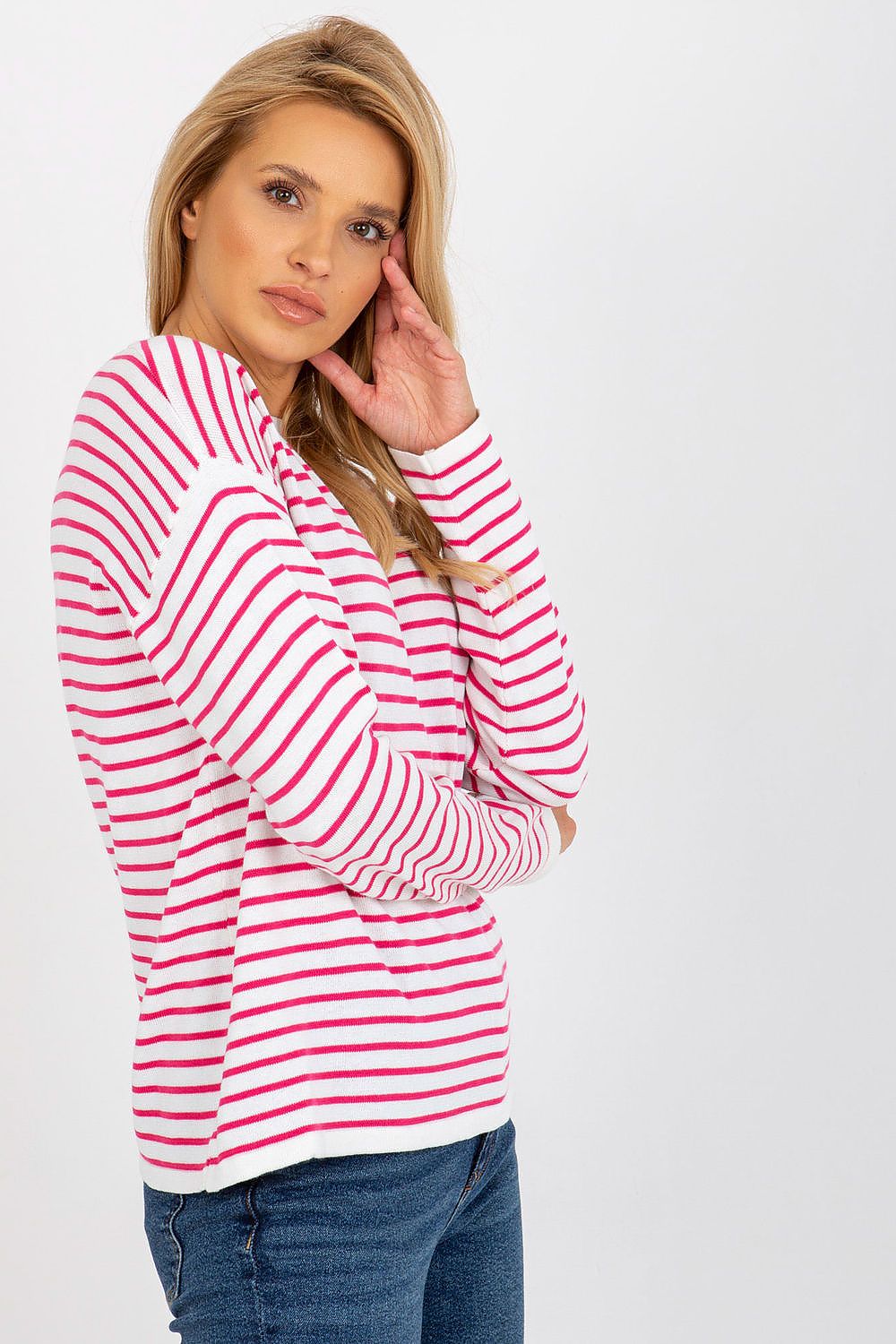 Chandail model 175751 Rue Paris