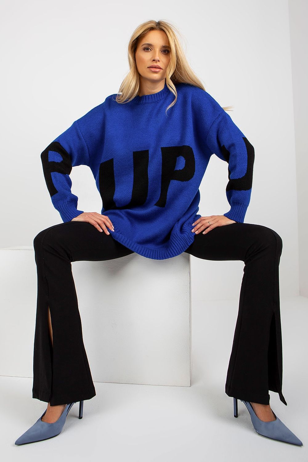 Chandail model 175757 Rue Paris