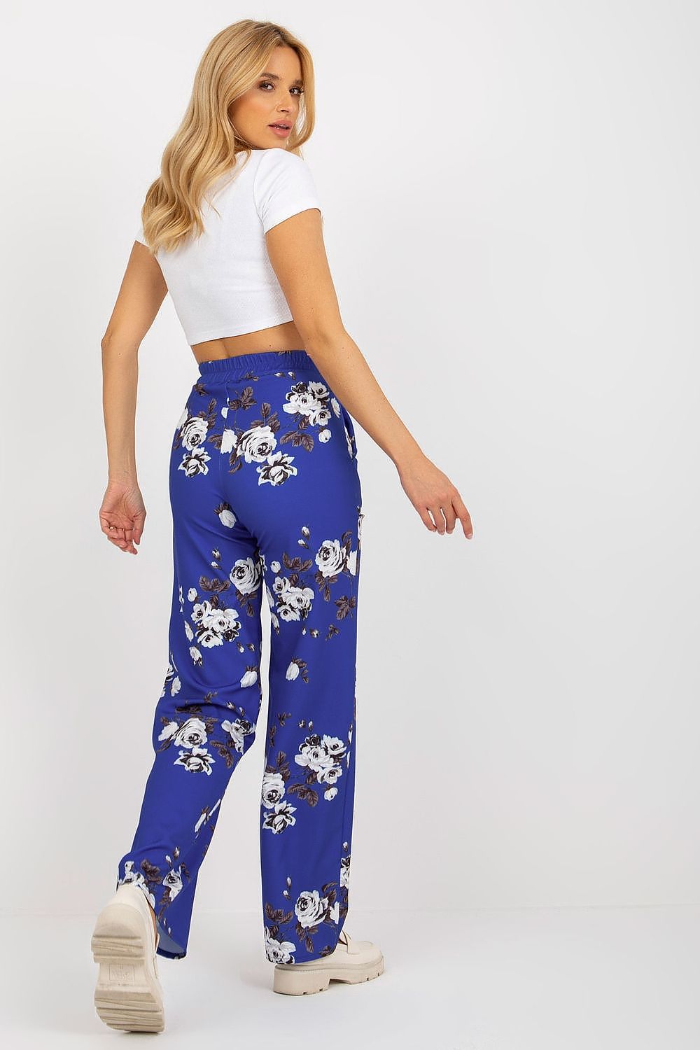  Pantalon femme model 175771 Lakerta 