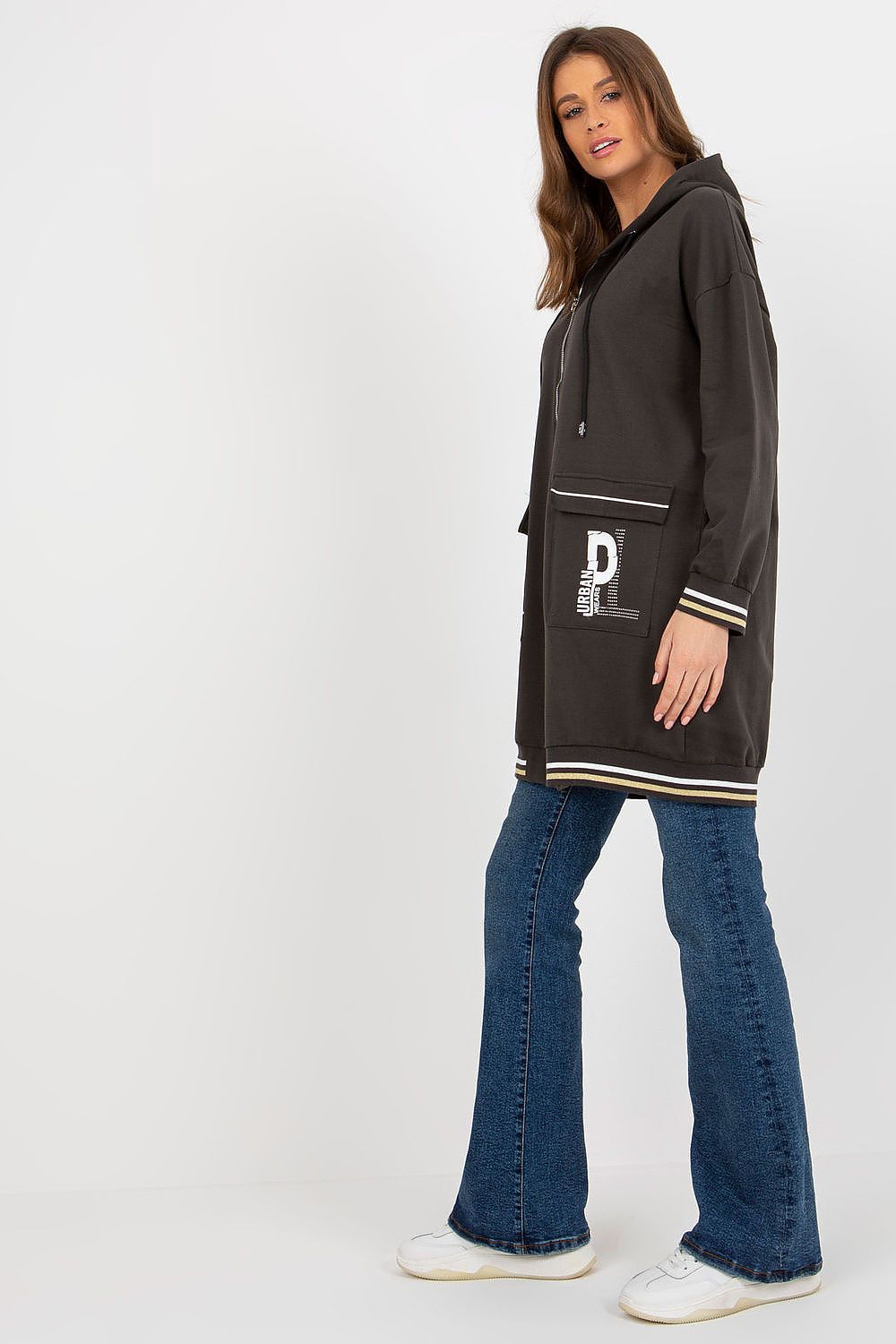Sweatshirt model 176360 Relevance