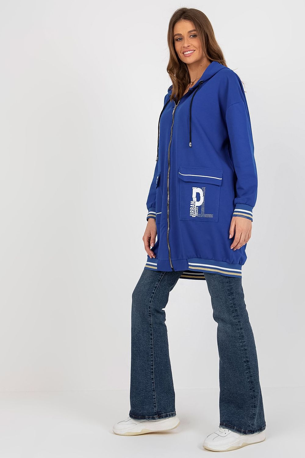 Sweatshirt model 176360 Relevance