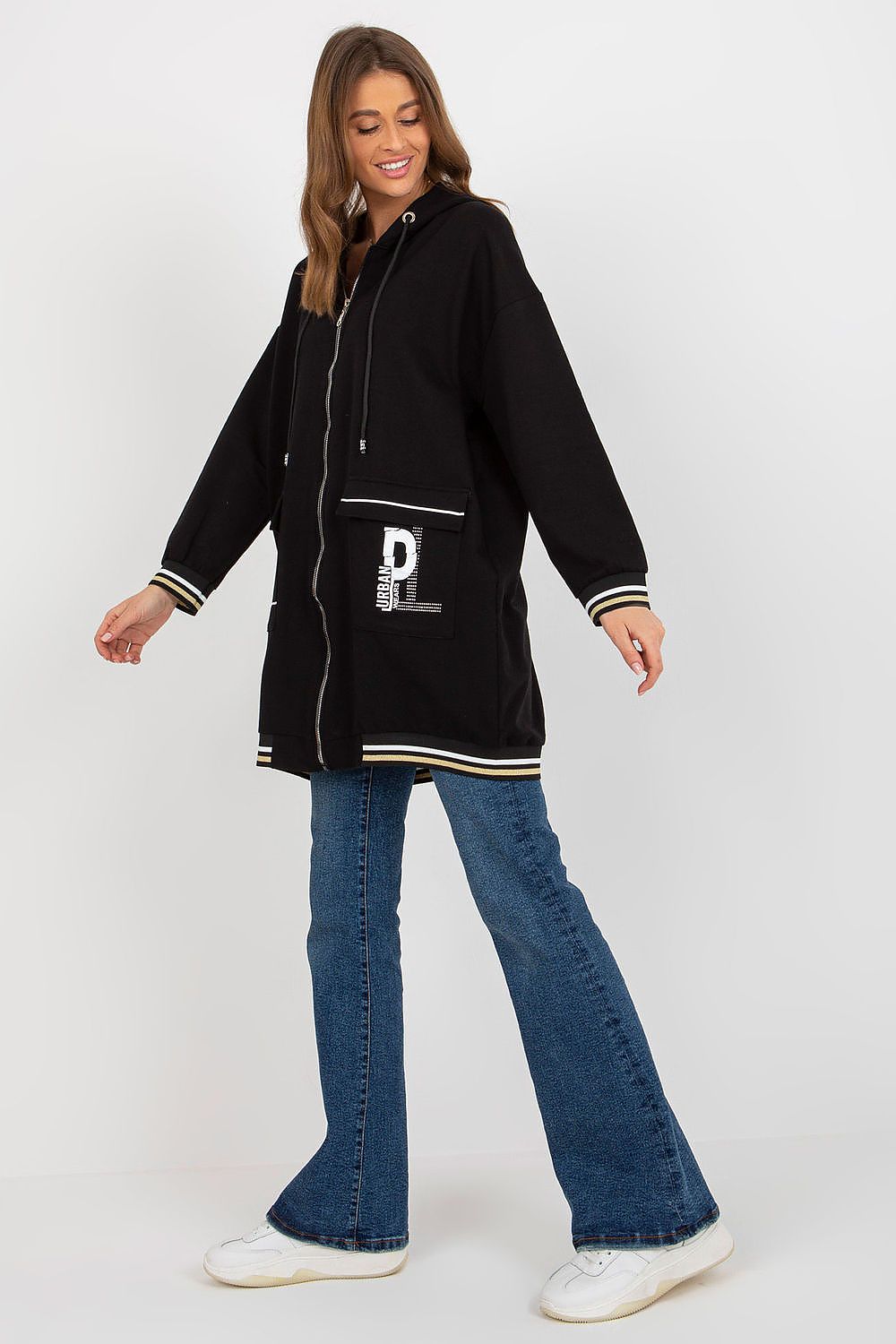 Sweatshirt model 176360 Relevance
