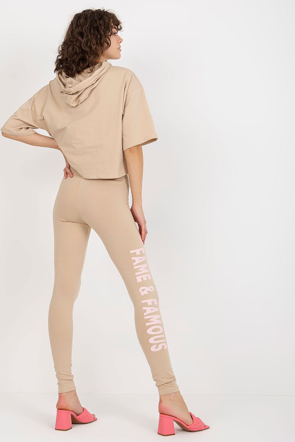 L`ensemble model 177037 Ex Moda