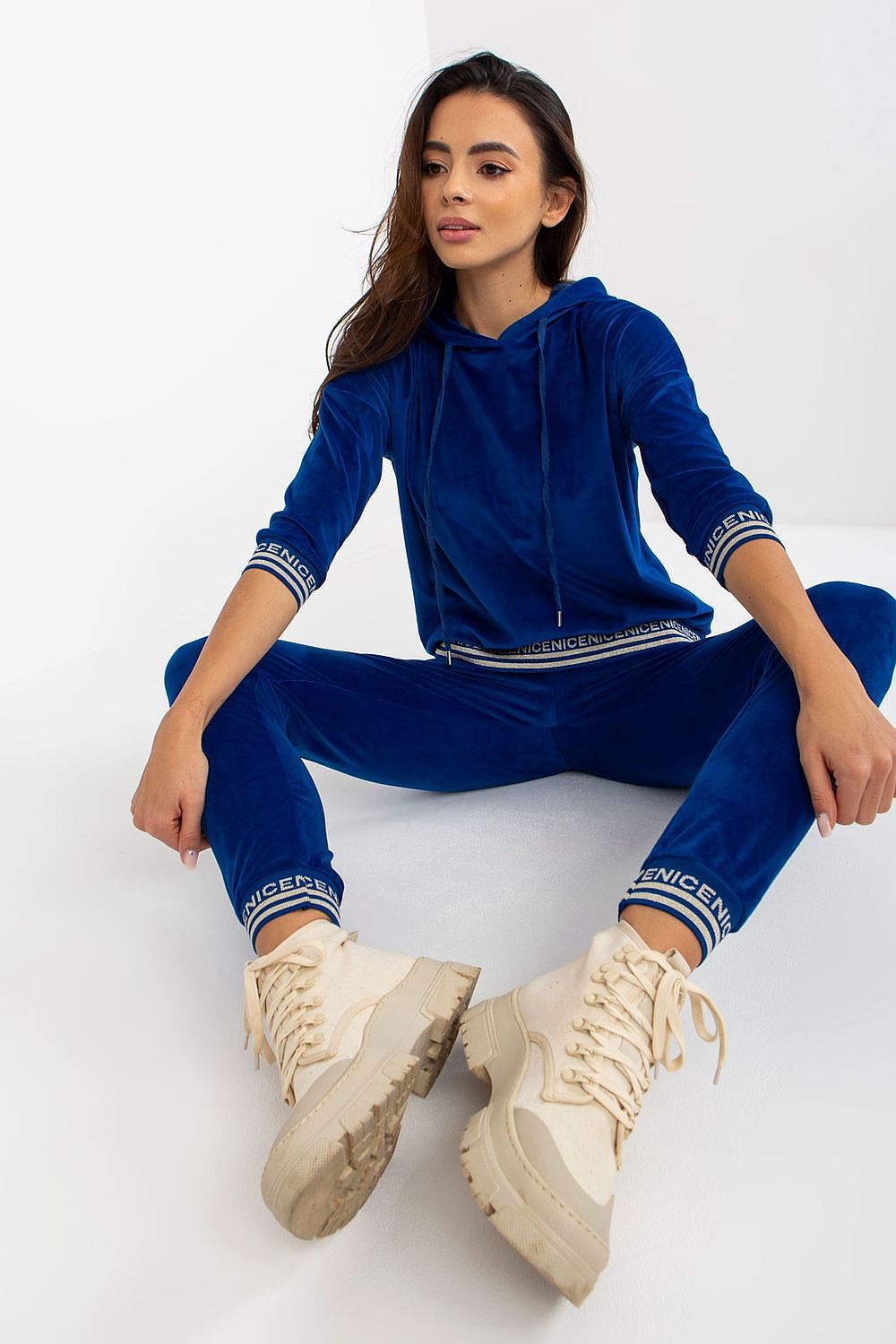 L`ensemble model 172688 Relevance