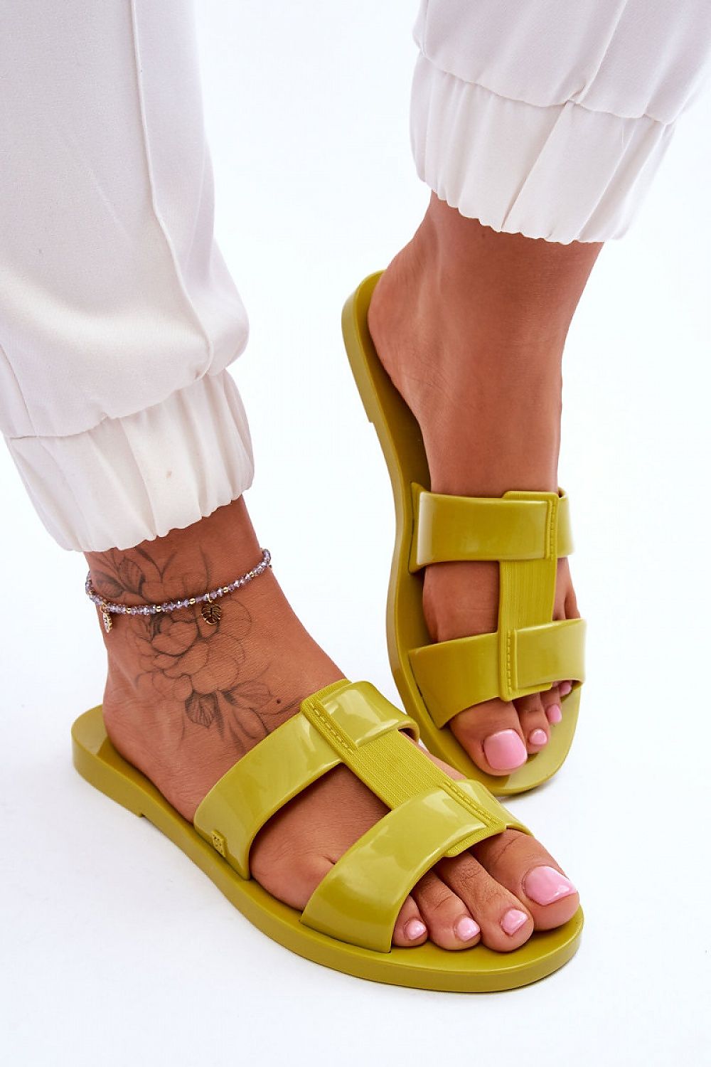  Clacquettes model 178353 Step in style 