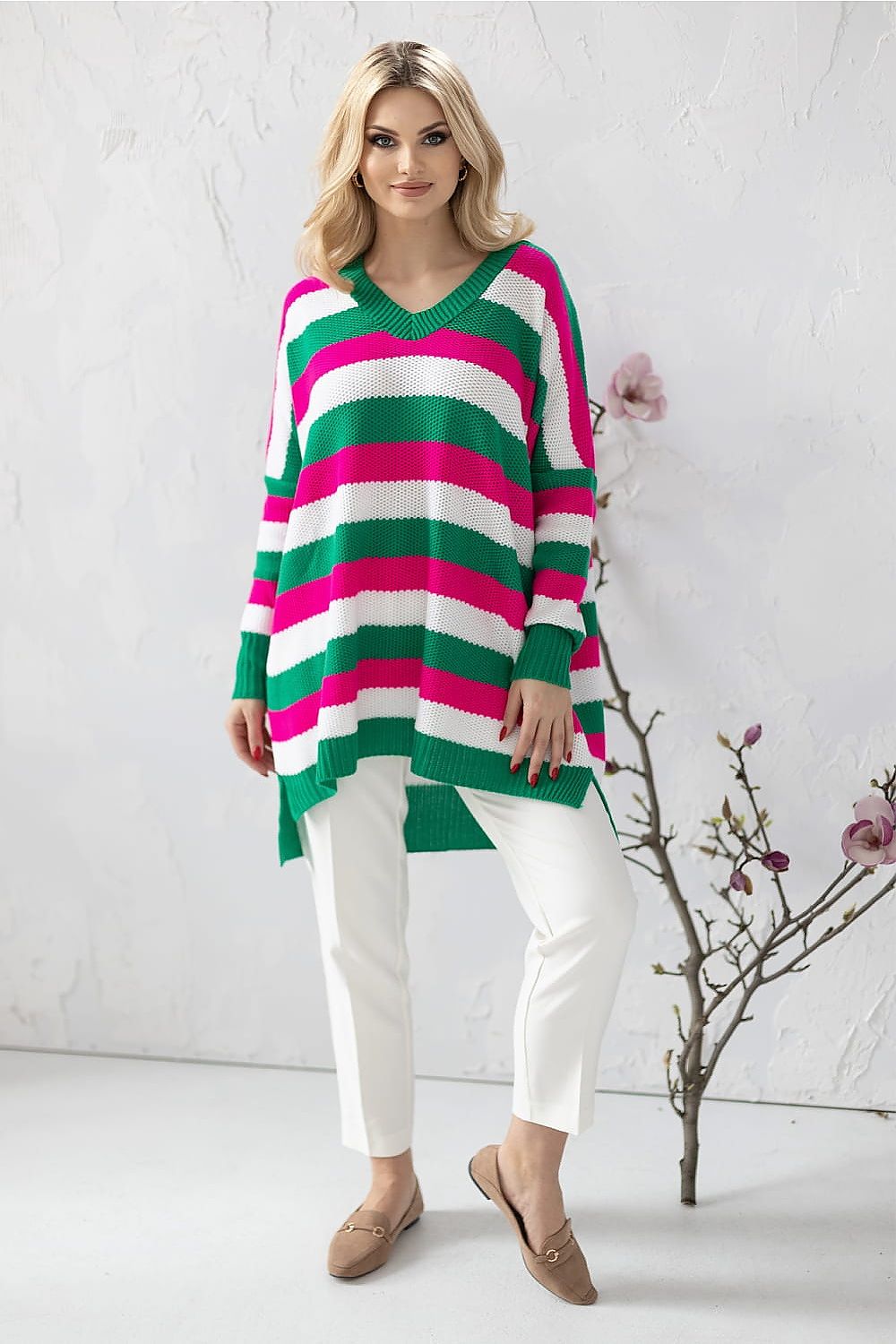 Chandail model 178645 PeeKaBoo