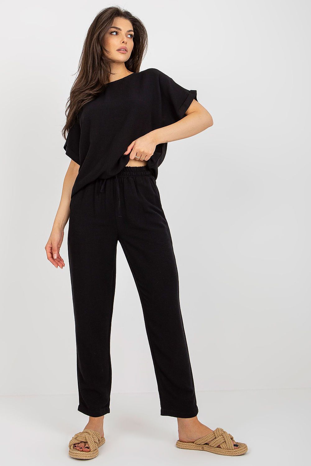 L`ensemble model 179028 Rue Paris
