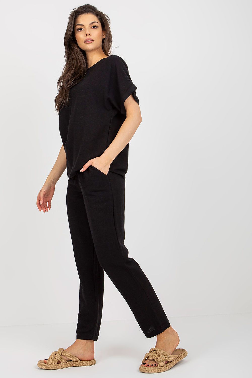 L`ensemble model 179028 Rue Paris
