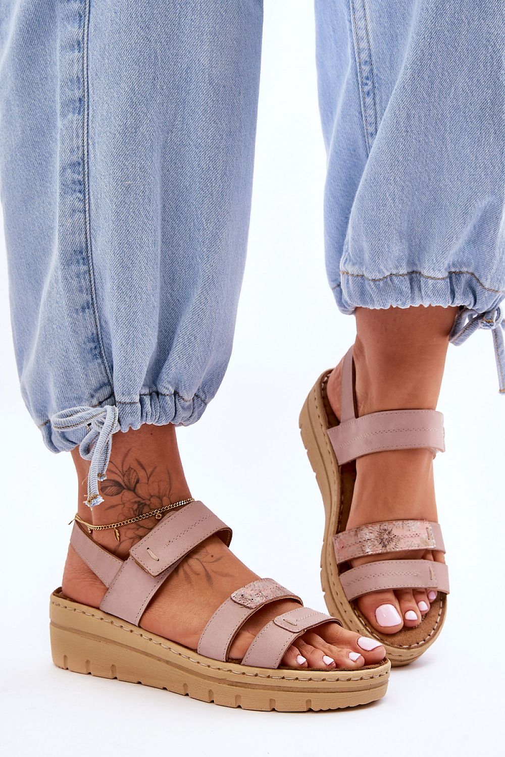 Cothurnes model 181422 Step in style