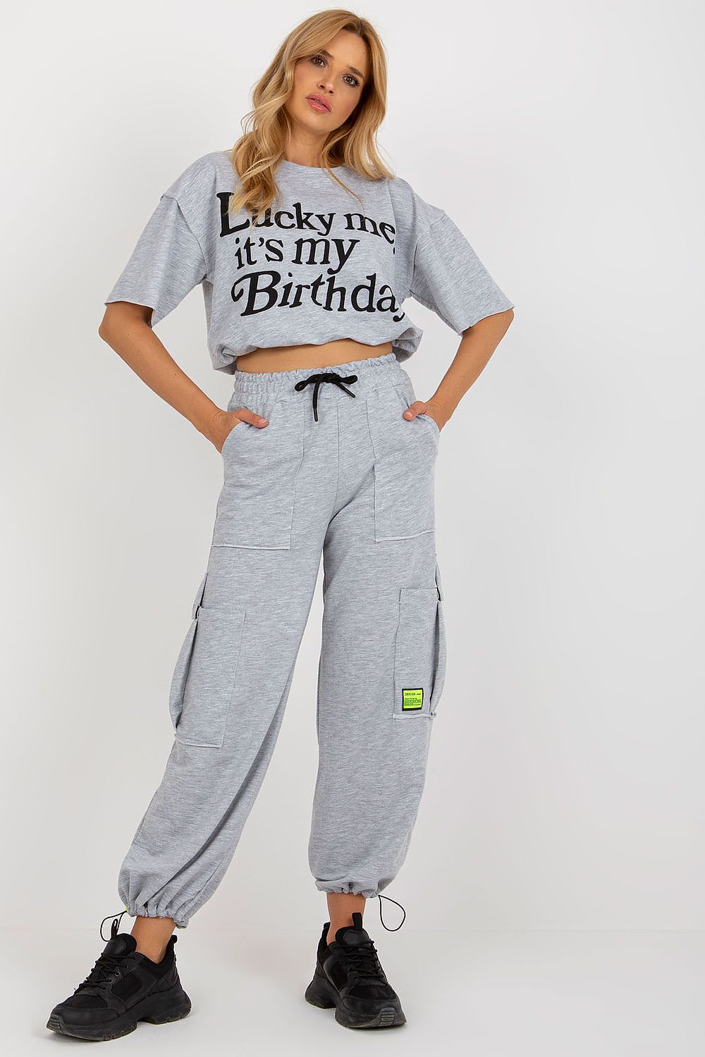 L`ensemble model 181591 Badu