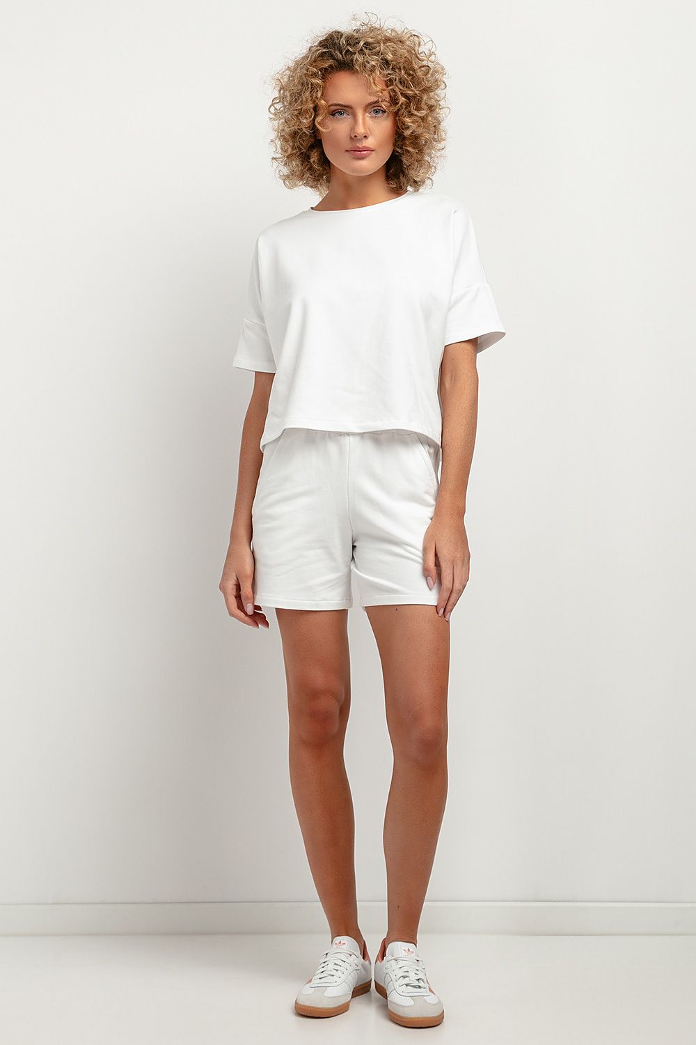 Shorts model 183179 Tessita