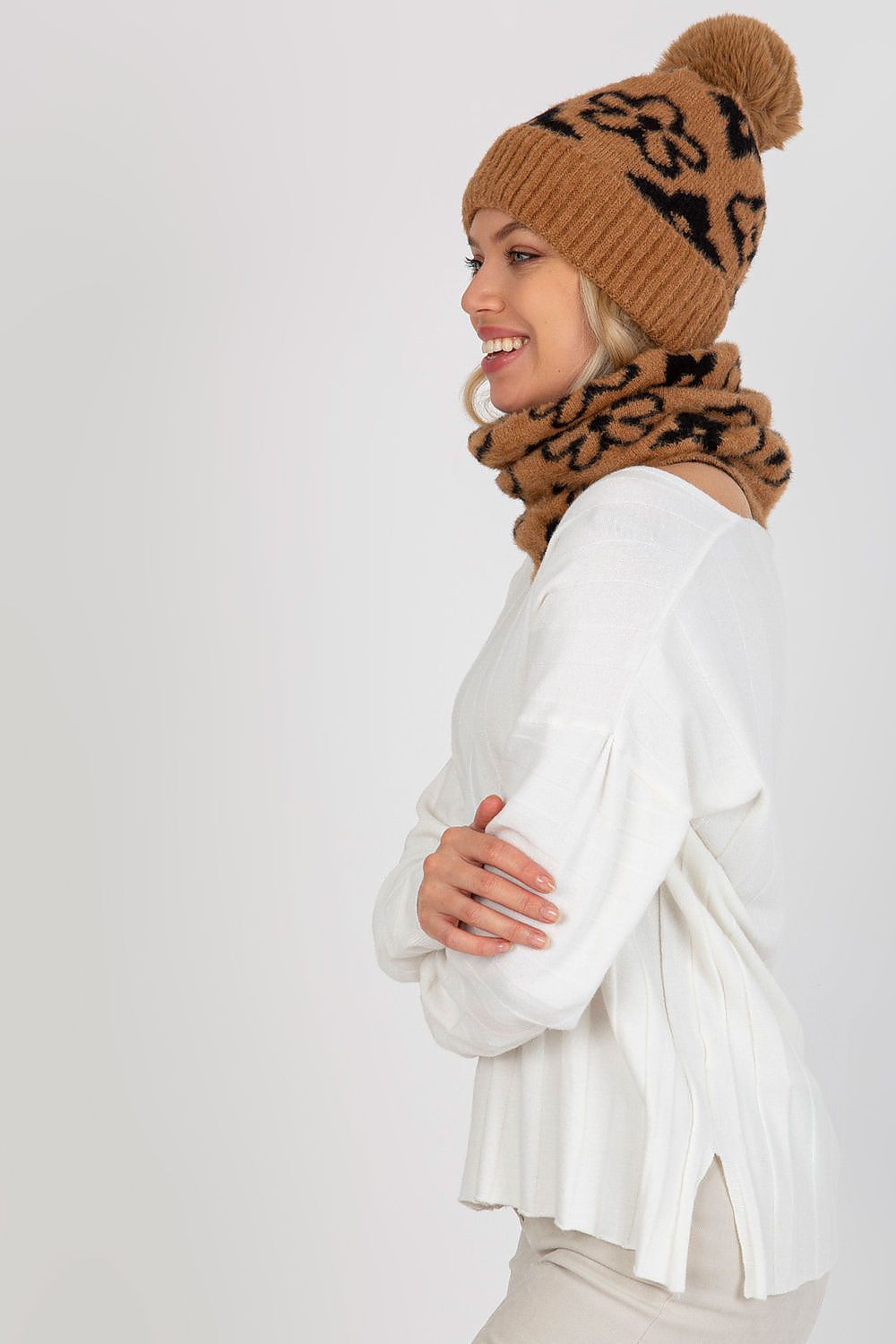  Bonnet model 185917 AT 