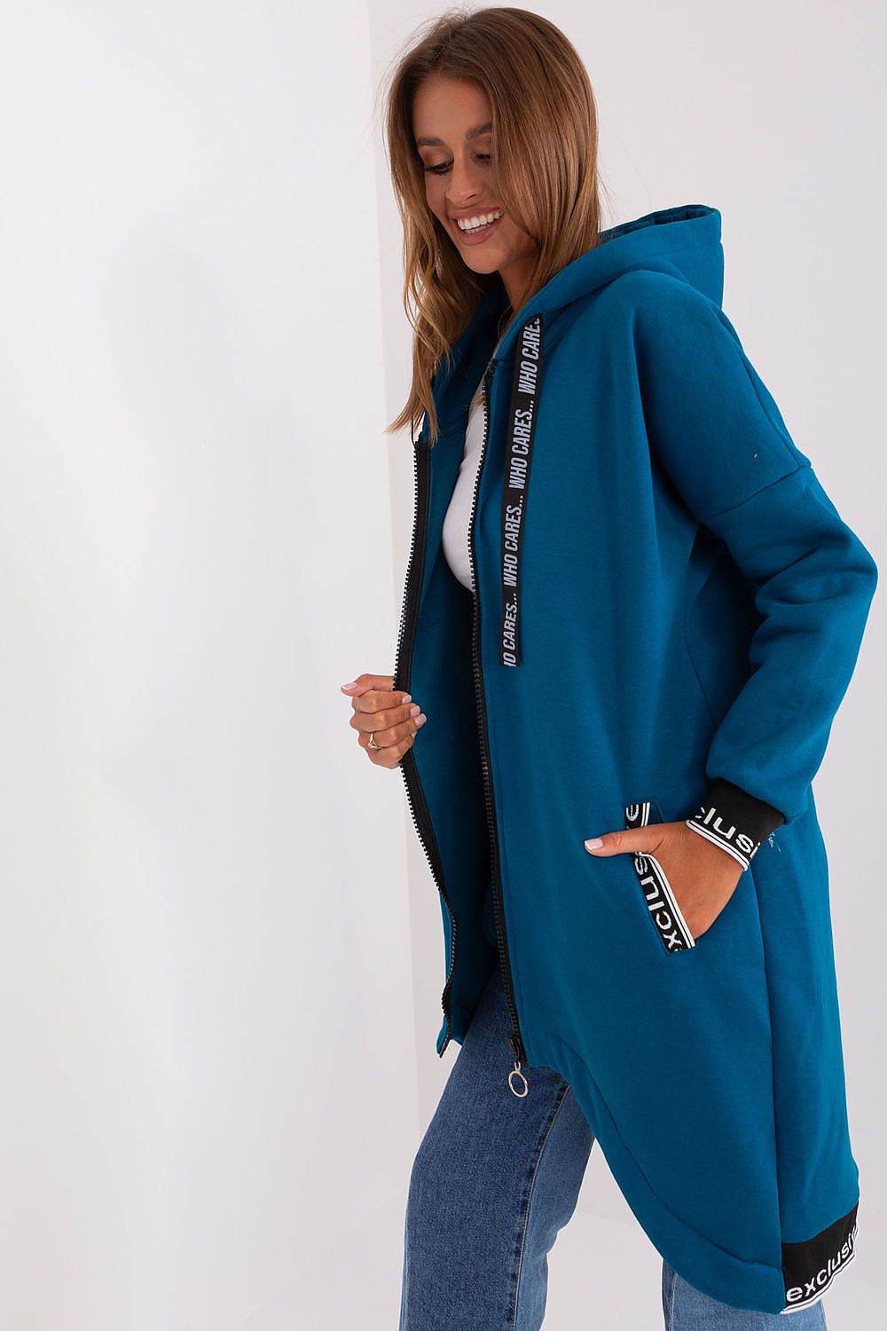 Sweatshirt model 185931 Relevance