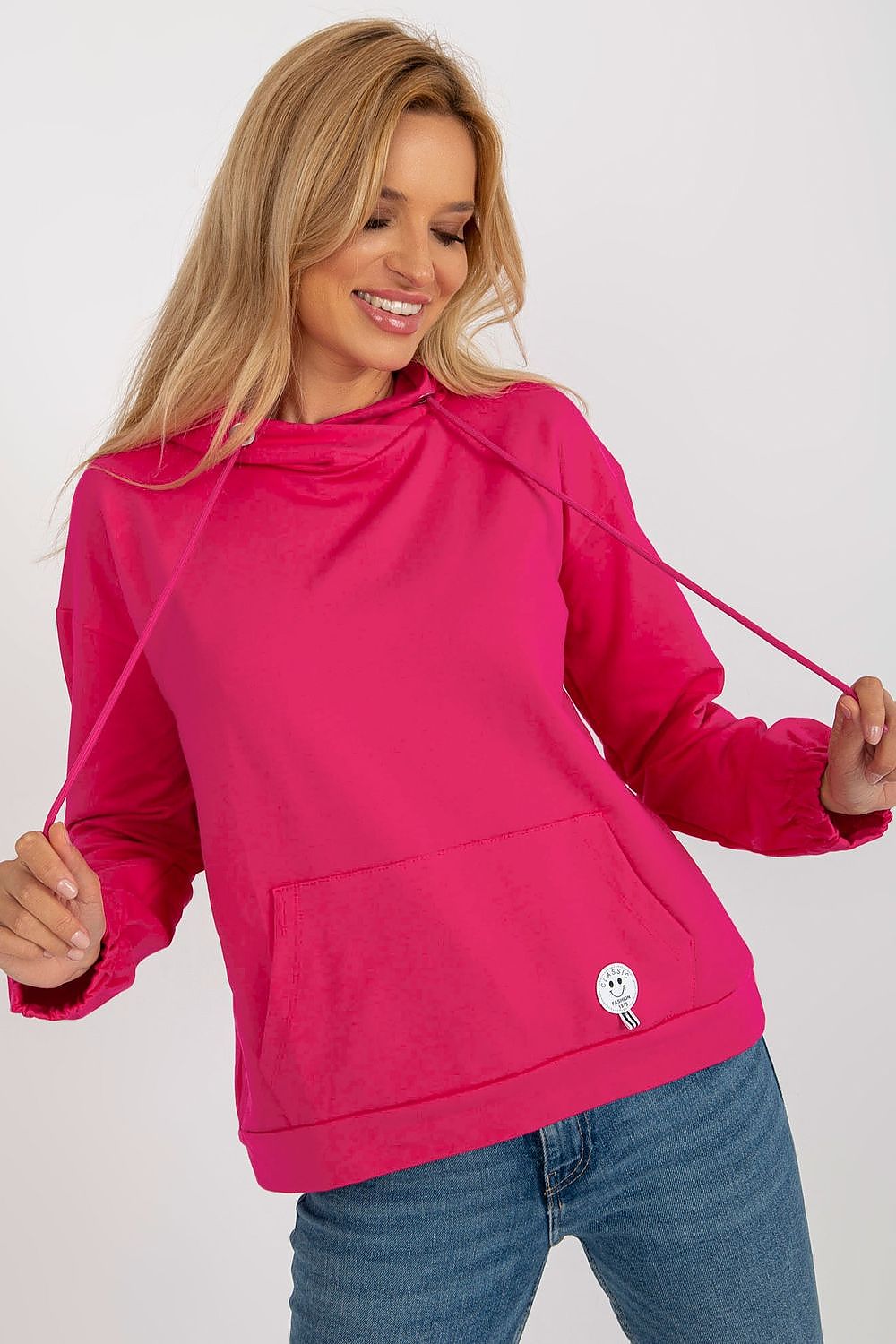 Sweatshirt model 185946 Relevance
