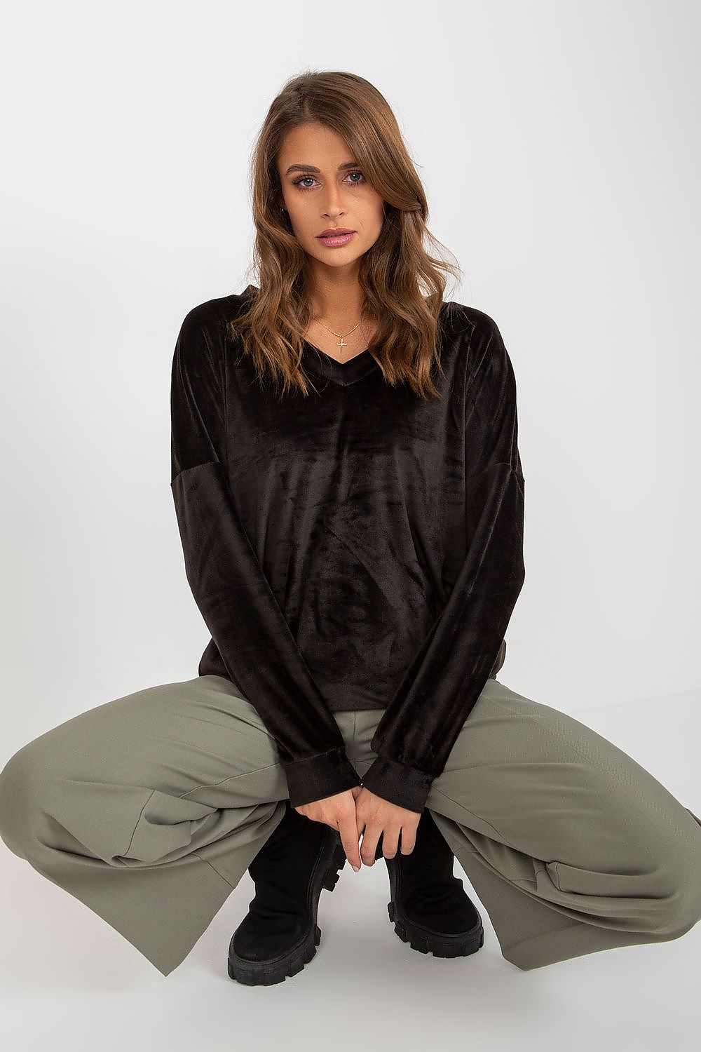Sweatshirt model 185954 Relevance