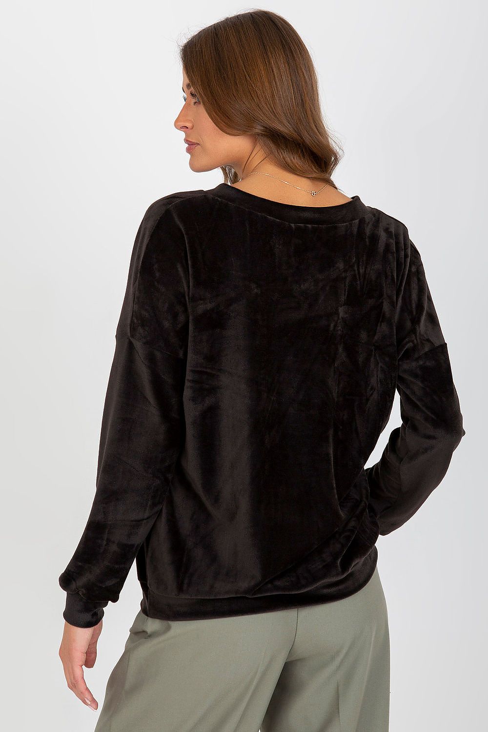 Sweatshirt model 185954 Relevance
