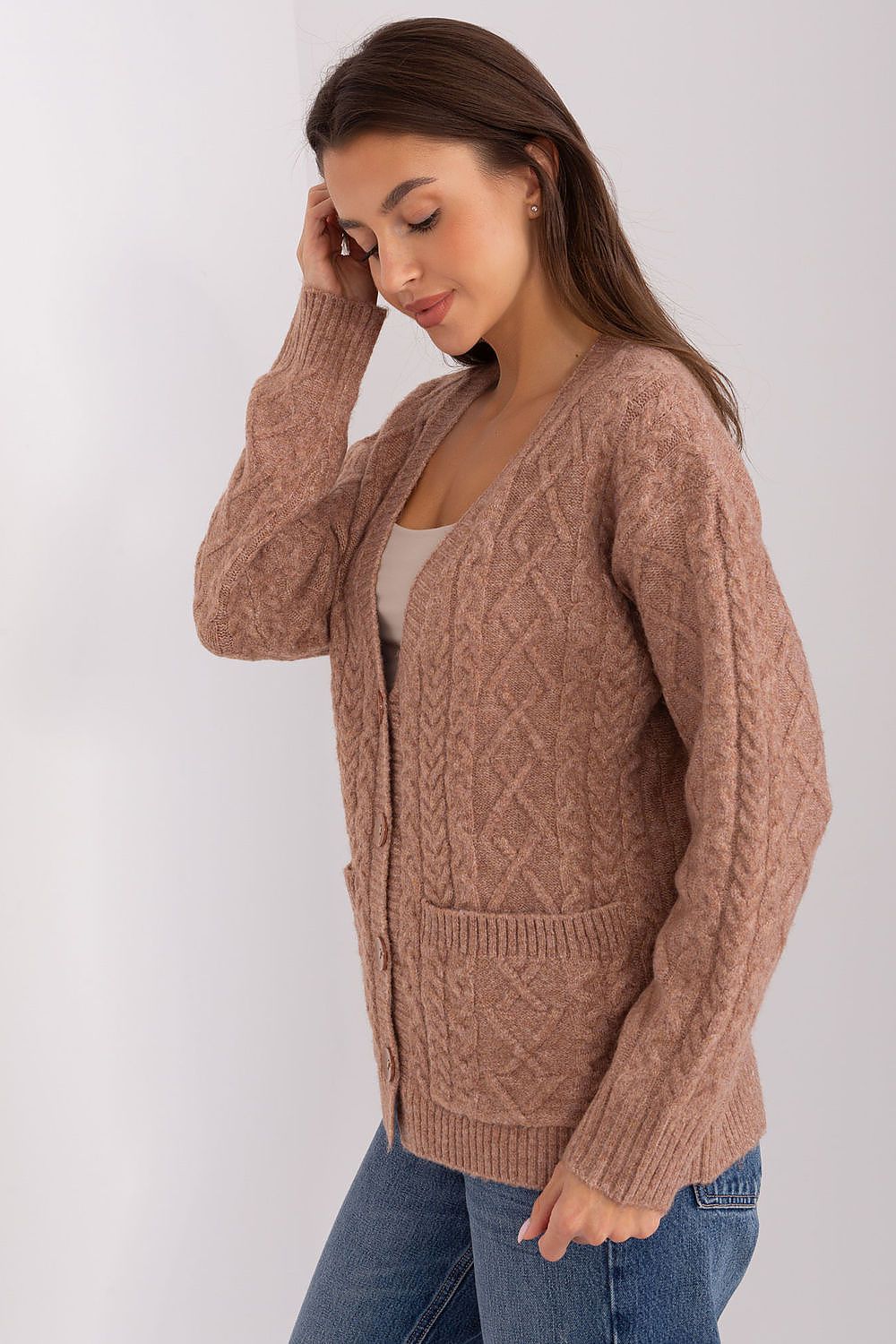 Cardigan model 186745 AT