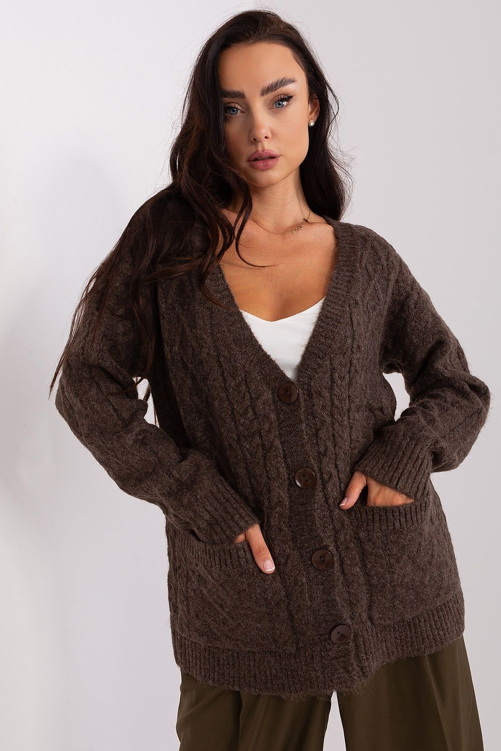 Cardigan model 186745 AT