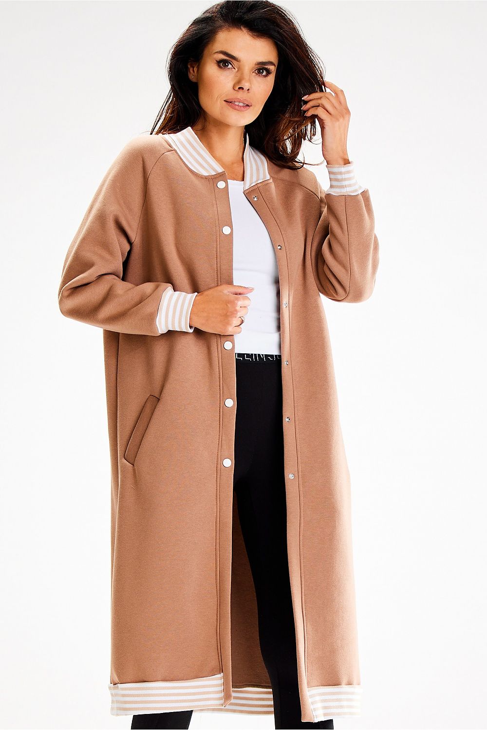 Sweatshirt model 187129 awama