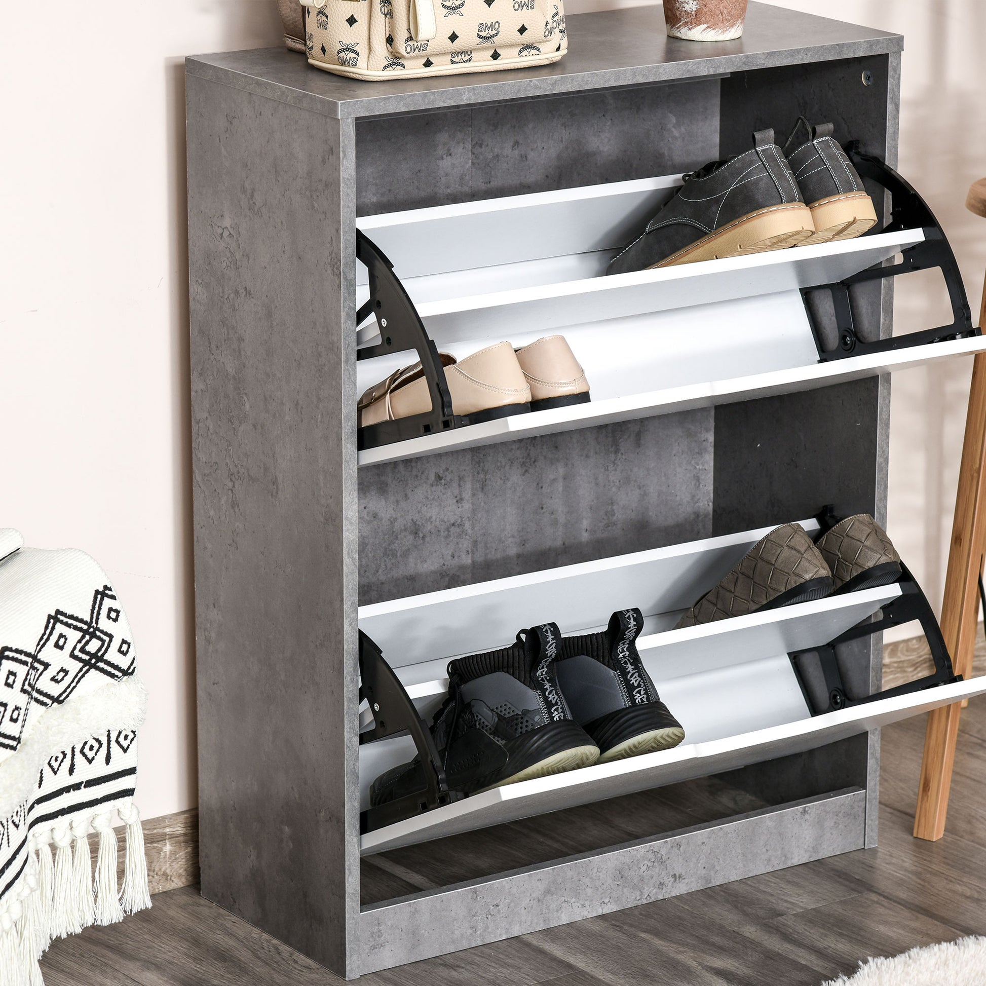 Meuble à chaussures meuble d'entrée placard de rangement, 2 portes abattantes, 62,5 x 26 x 81 cm, gris et blanc