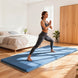 Tapis de gymnastique yoga pilates fitness pliable en 4 avec poignées revêtement synthétique 240 x 120 x 5 cm bleu clair Aosom