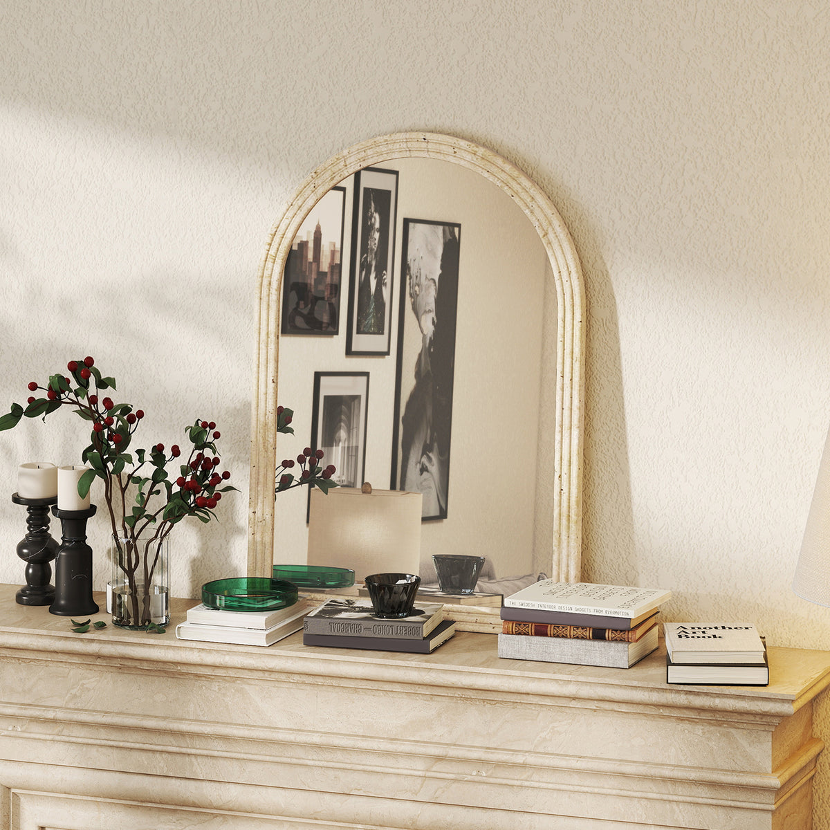 Miroir mural arqué, miroir moderne avec bord rainuré et crochets, verre trempé et polystyrène, 50 x 70 cm, beige