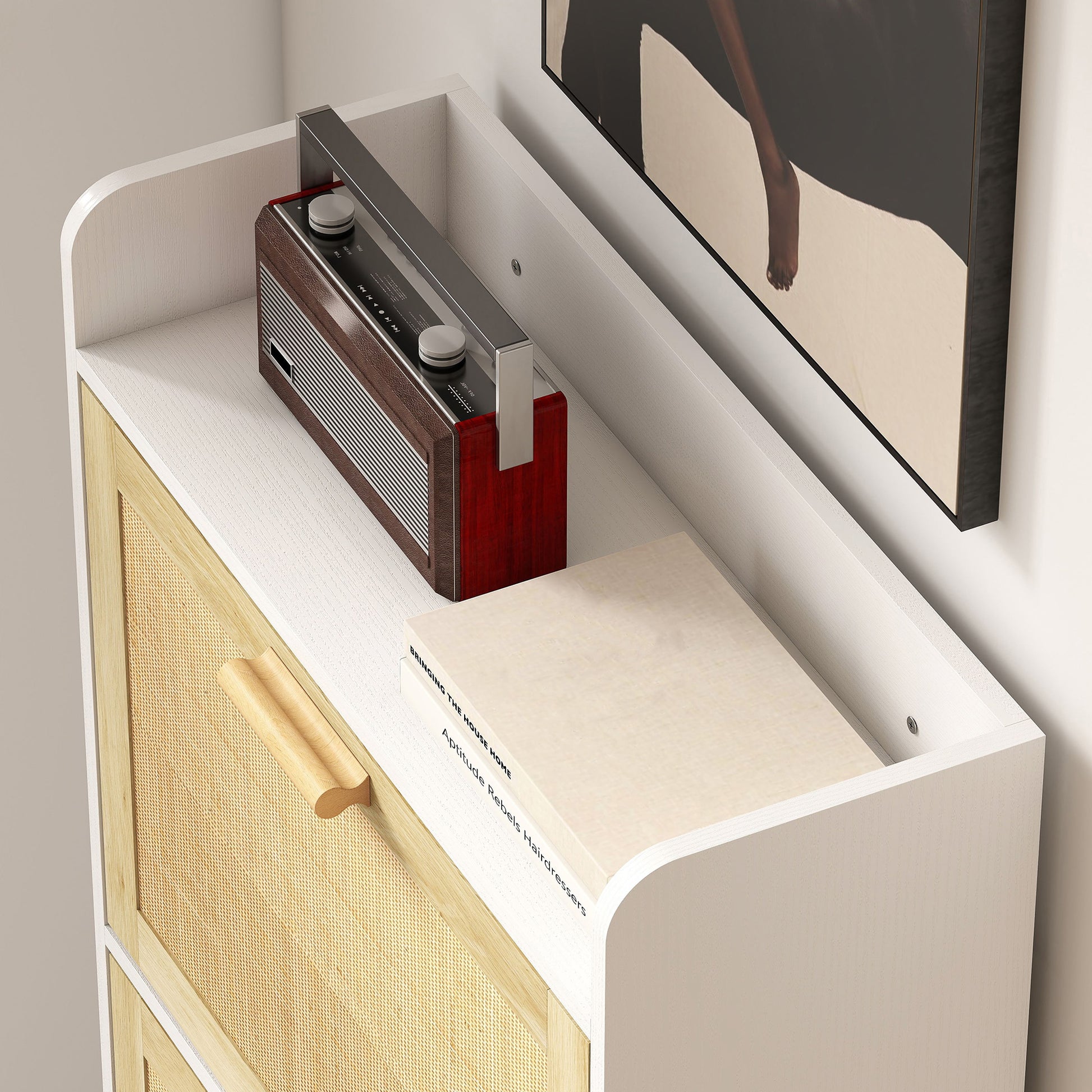 Meuble à chaussures 3 portes abattants étagère effet résine tressée design bohème 65 x 24,5 x 153 cm blanc