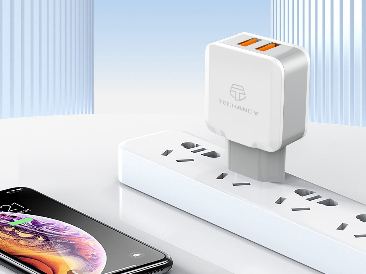 Techancy Carregador De Parede De Porta Usb Dupla 2.4A Branco TA2755 Com Conjunto De Cabos Usb-Lightning 1m