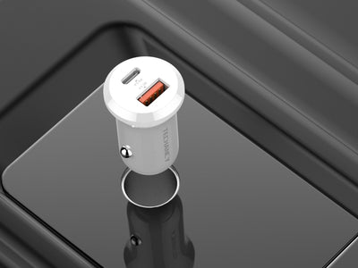Techancy Carregador de Carro 30W TC6427 USB-A+USB-C Carregamento Rapido QC3.0 PD3.0 Compativel com Telemoveis Tablets Auriculares 12V-24V