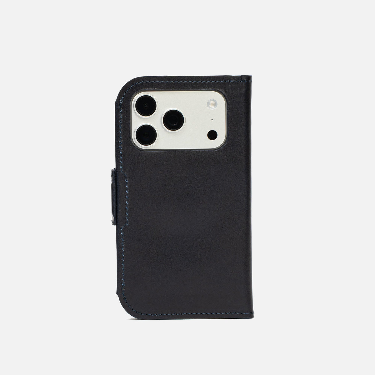 Classic 5.1 Leather Folio Case for iPhone 18 Series with MagSafe