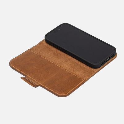 Classic 5.1 Leather Folio Case for iPhone 18 Series with MagSafe