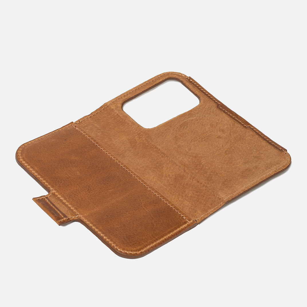 Classic 5.1 Leather Folio Case for iPhone 18 Series with MagSafe