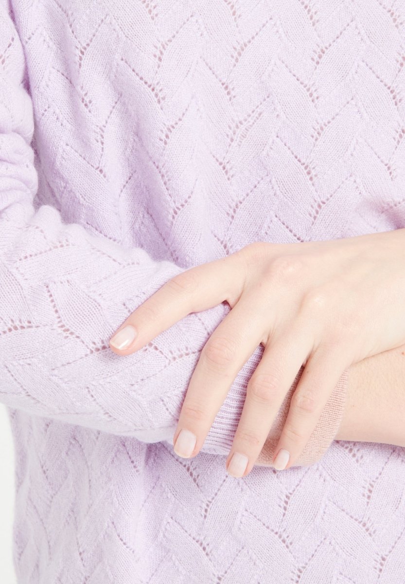 Pull col V femme en cachemire ajouré lilas - LILLY 27